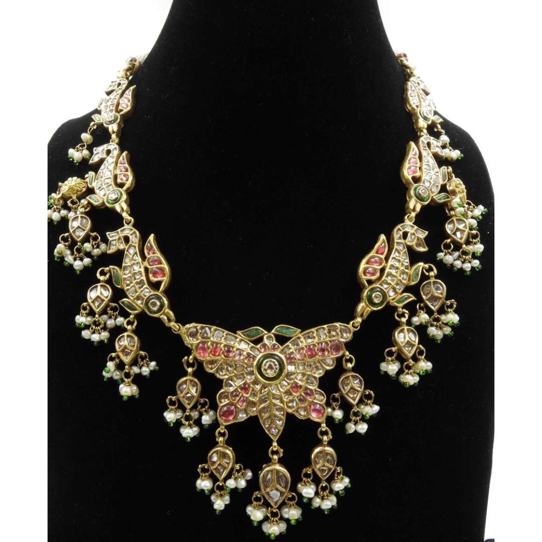Traditional Indian Kundan necklace.